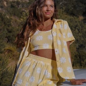 Yllw Salty Terry Set SZ L *RUNS SMALL*